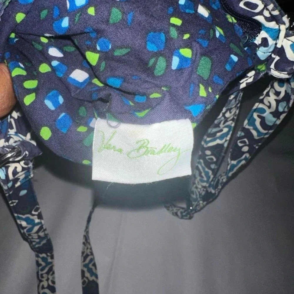 authentic Vera Bradley Trio Zip Hipster crossbody purse